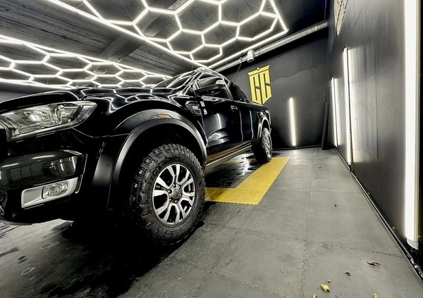 Ford Ranger cena 99999 przebieg: 155000, rok produkcji 2016 z Gliwice małe 121